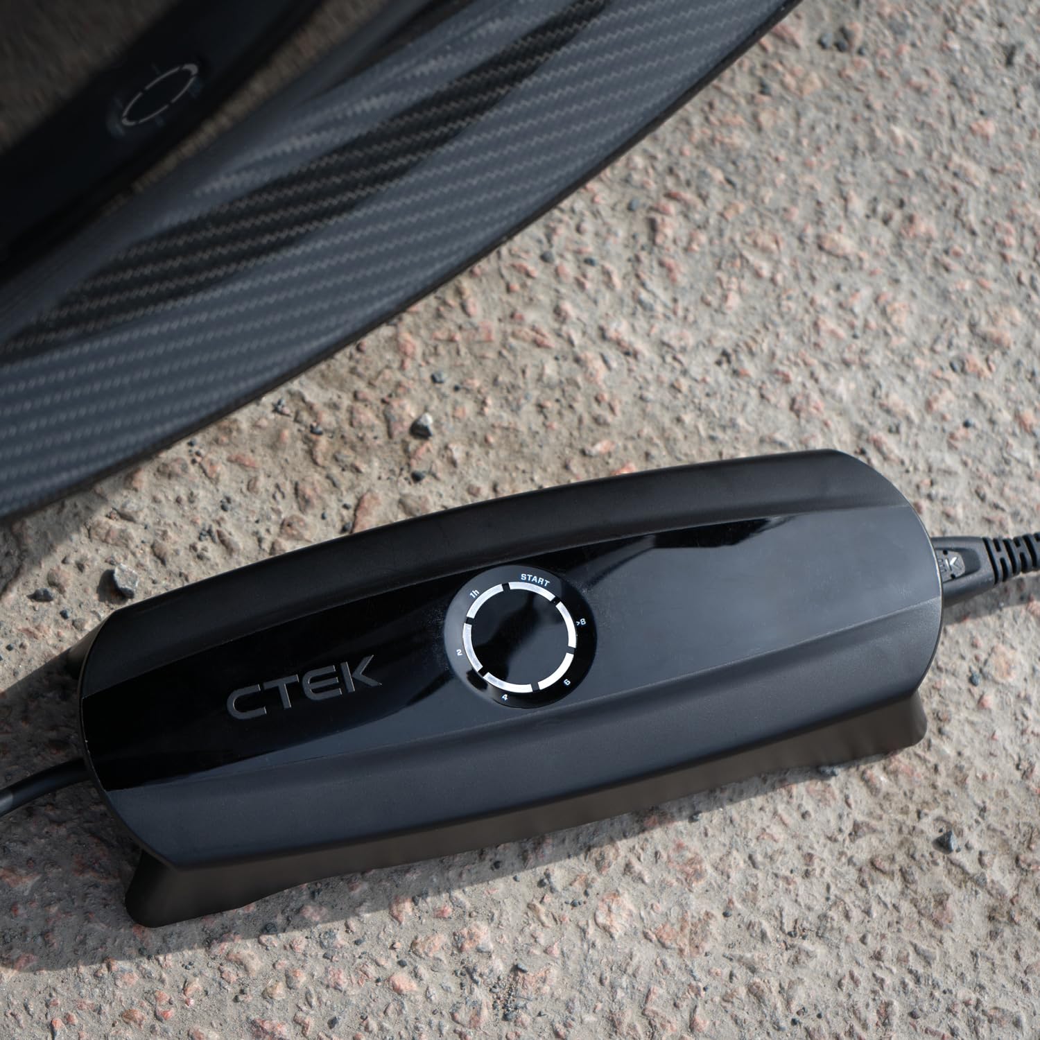 ctek-cs-one-chargeur-de-batterie-intelligent-12-v-avec-technologie-adaptative-ap image 7