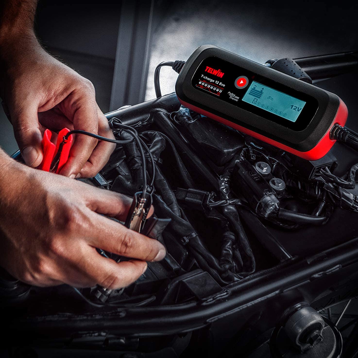 telwin-t-charge-12-2-evo-chargeur-de-batterie-mainteneur-et-testeur-6v-12v-avec- image 3